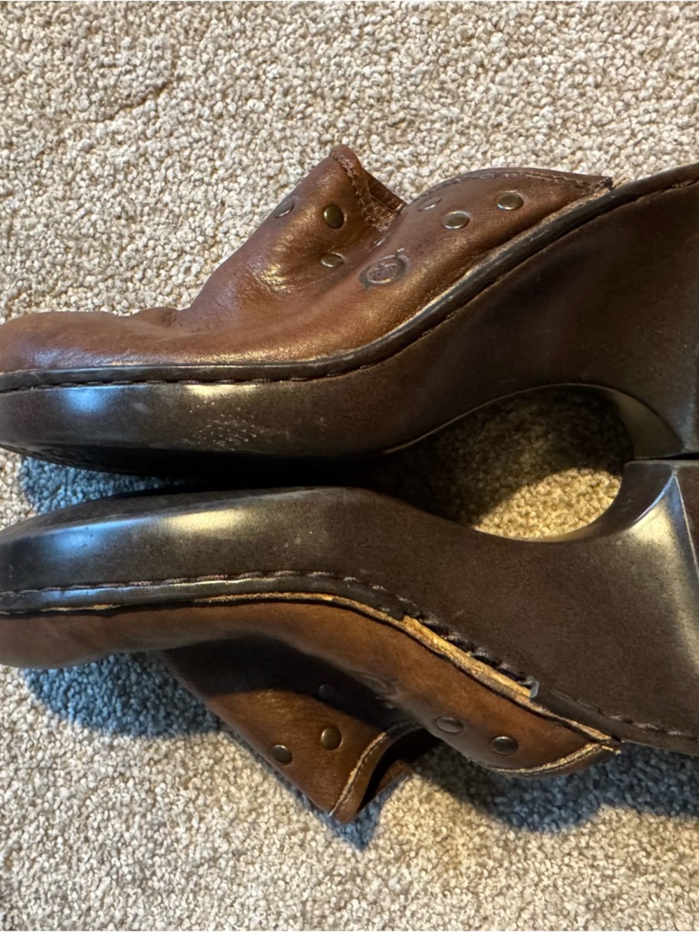 Born Clog Mule with a Heel in a Rich Brown Size 9 - Business Casual, Cottagecore - Picture 11 of 15